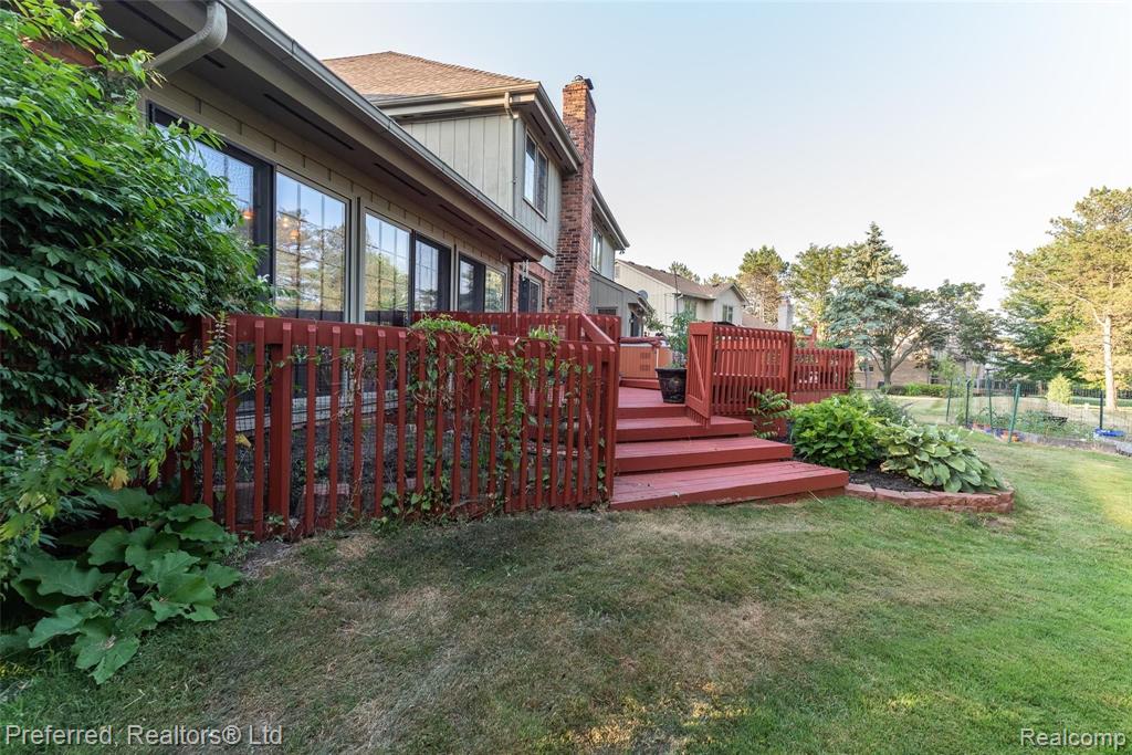 31170 Country Ridge Circle Farmington Hills, MI 48331 - Photo 47 of 56
