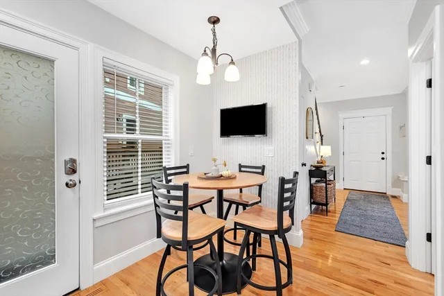 $970,000 | 7 Mill Street, Unit 7, Arlington, MA 02476