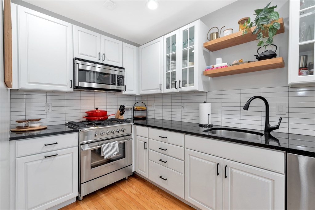 7 Mill Street, Unit 7 Arlington, MA 02476 - Photo 16 of 42