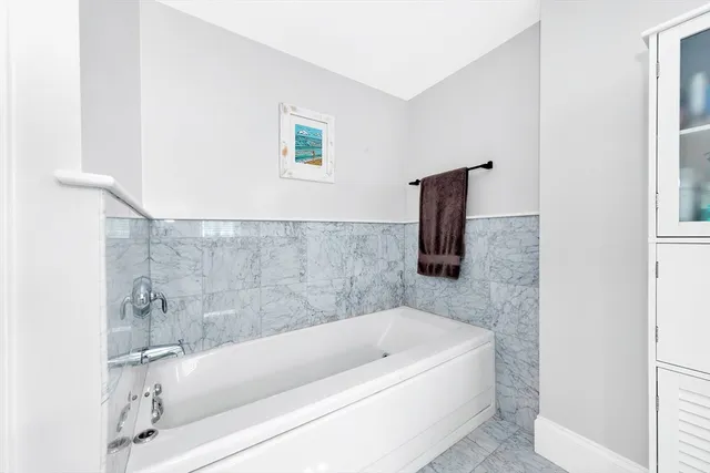 $970,000 | 7 Mill Street, Unit 7, Arlington, MA 02476