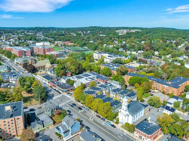 $970,000 | 7 Mill Street, Unit 7, Arlington, MA 02476