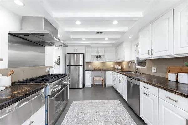 $1,775,000 | 3219 Gibson Place, Redondo Beach, CA 90278