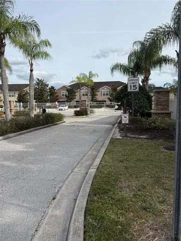 $2,045 | 27515 Desert Willow Way, Wesley Chapel, FL 33544