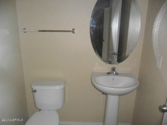 6444 West Beverly Road Laveen, AZ 85339 - Photo 16 of 20 half bath
