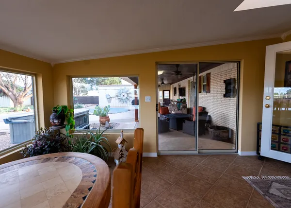 $675,000 | 1024 Highway 82, Brownfield, TX 79316