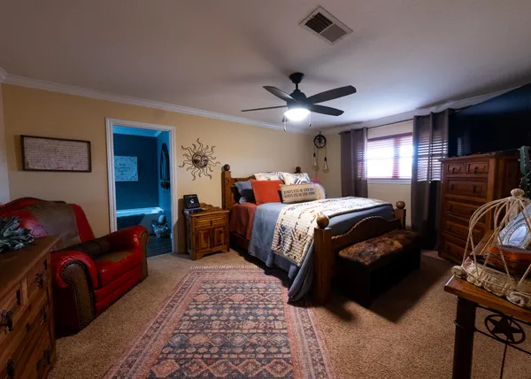 $675,000 | 1024 Highway 82, Brownfield, TX 79316