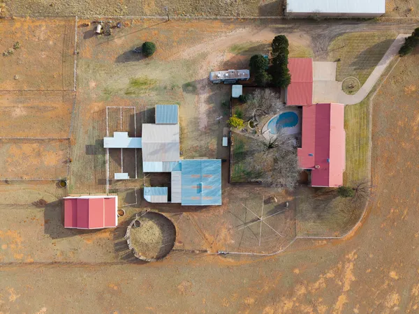 $675,000 | 1024 Highway 82, Brownfield, TX 79316