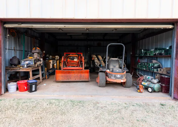 $675,000 | 1024 Highway 82, Brownfield, TX 79316