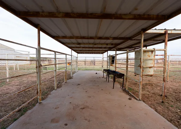 $675,000 | 1024 Highway 82, Brownfield, TX 79316