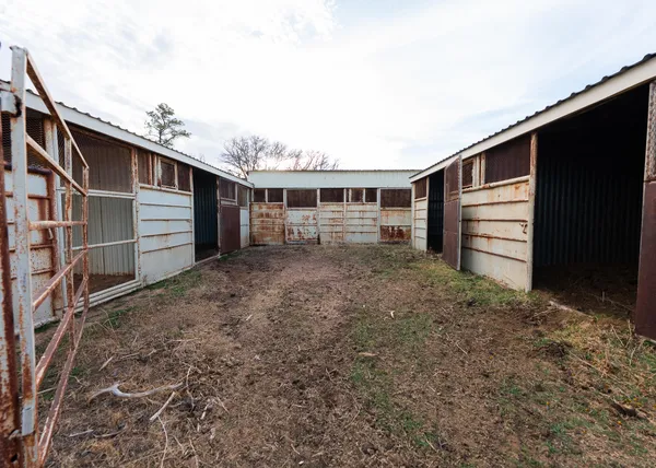 $675,000 | 1024 Highway 82, Brownfield, TX 79316