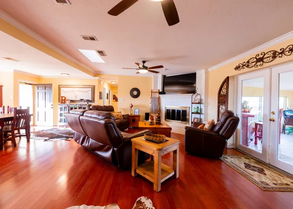 $675,000 | 1024 Highway 82, Brownfield, TX 79316