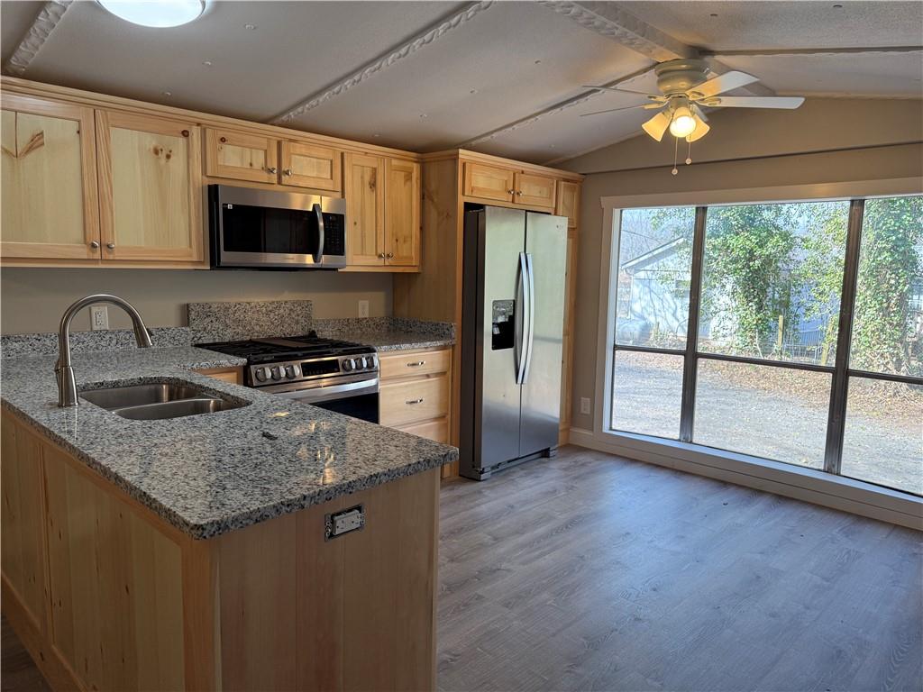 99 Davis Drive Jasper, GA 30143 - Photo 3 of 44