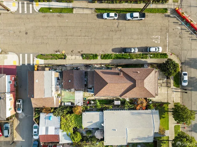 $850,000 | 1748 East 15th Street, Oakland, CA 94606