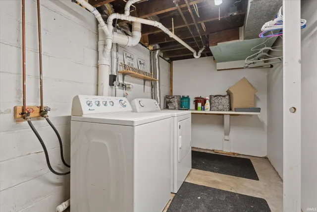 $199,999 | 1222 East Beardsley Avenue, Elkhart, IN 46514