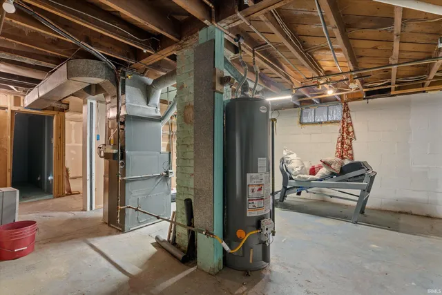 $199,999 | 1222 East Beardsley Avenue, Elkhart, IN 46514