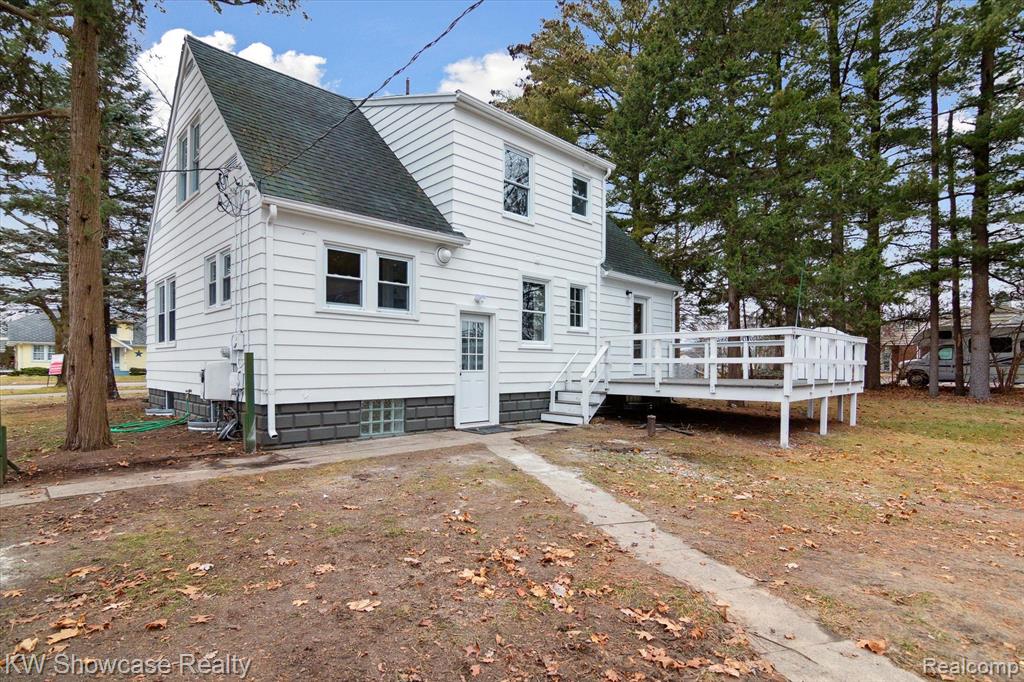 6284 Silver Lake Road Linden, MI 48451 - Photo 46 of 53