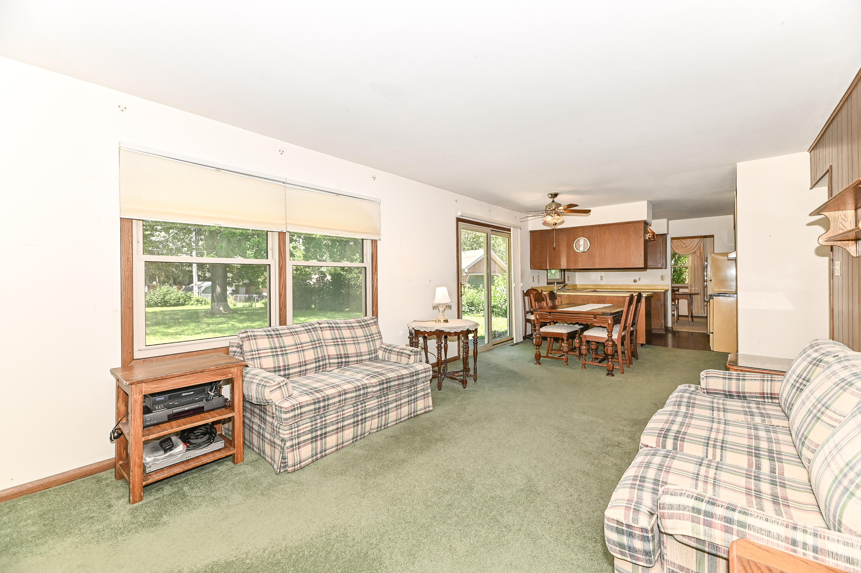 146 Perry Avenue Racine, WI 53406 - Photo 17 of 36 perry-20