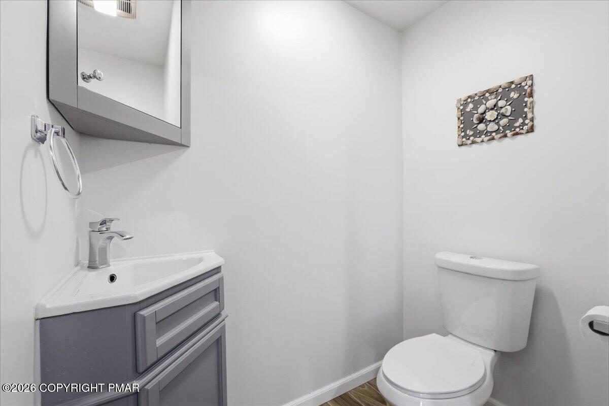 1053 Boat House Road Lake Ariel, PA 18436 - Photo 82 of 105 Bathroom 3