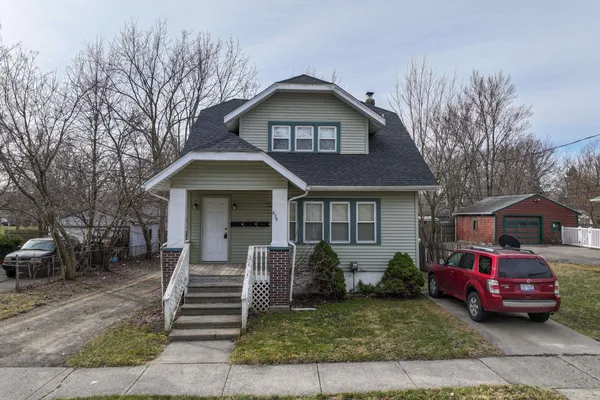 $700 | 829 Clinton Street, Unit 3, Flint, MI 48507