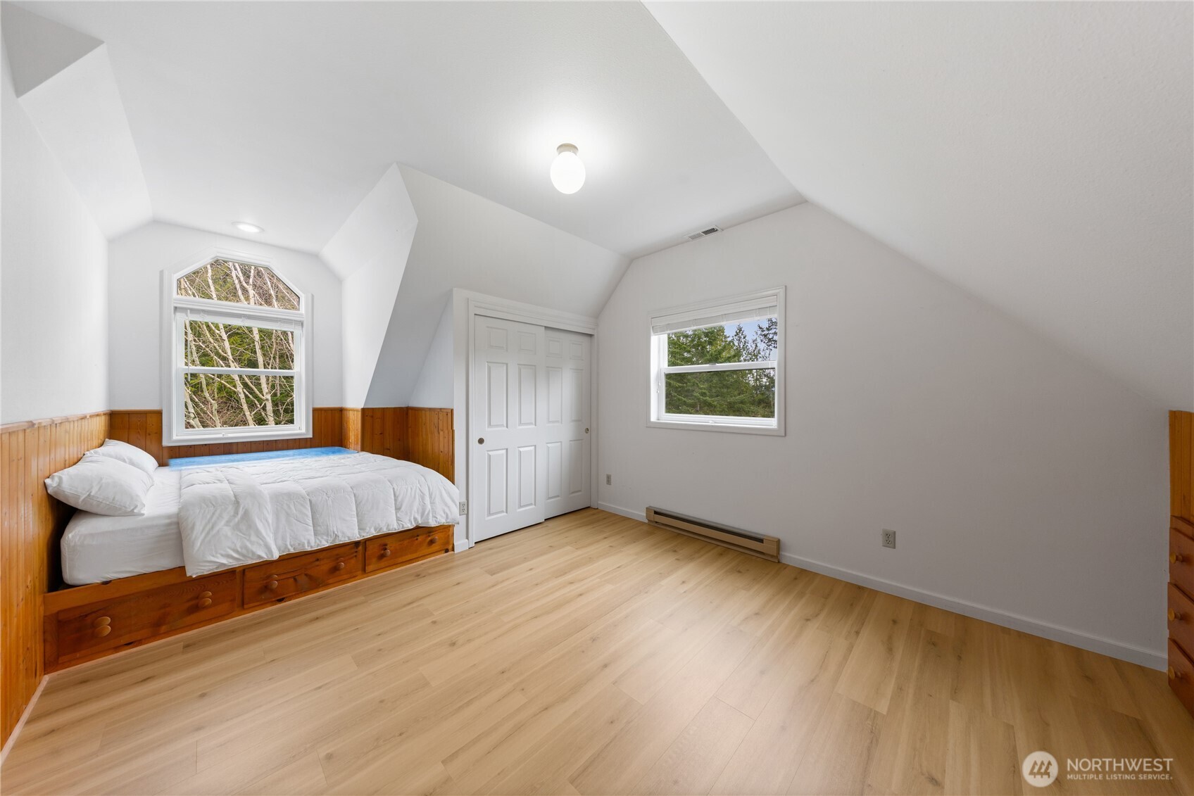 2513 29th Street Anacortes, WA 98221 - Photo 24 of 40