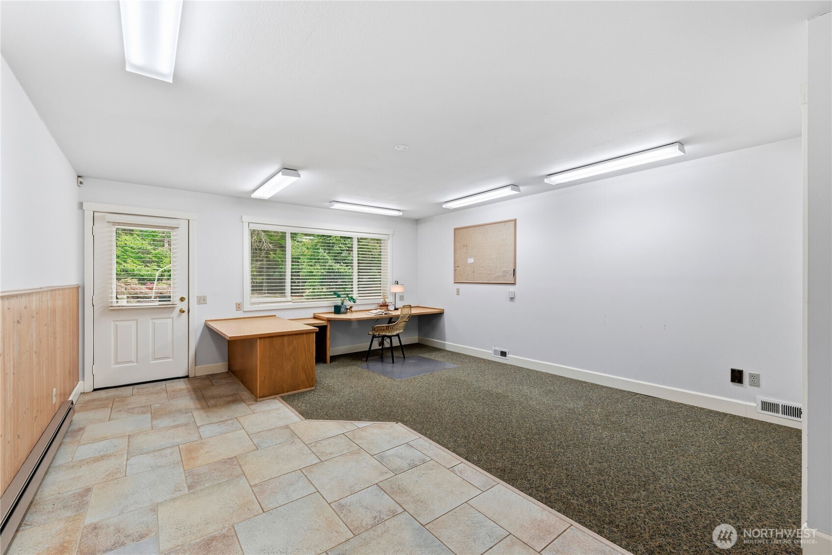 2513 29th Street Anacortes, WA 98221 - Photo 26 of 40