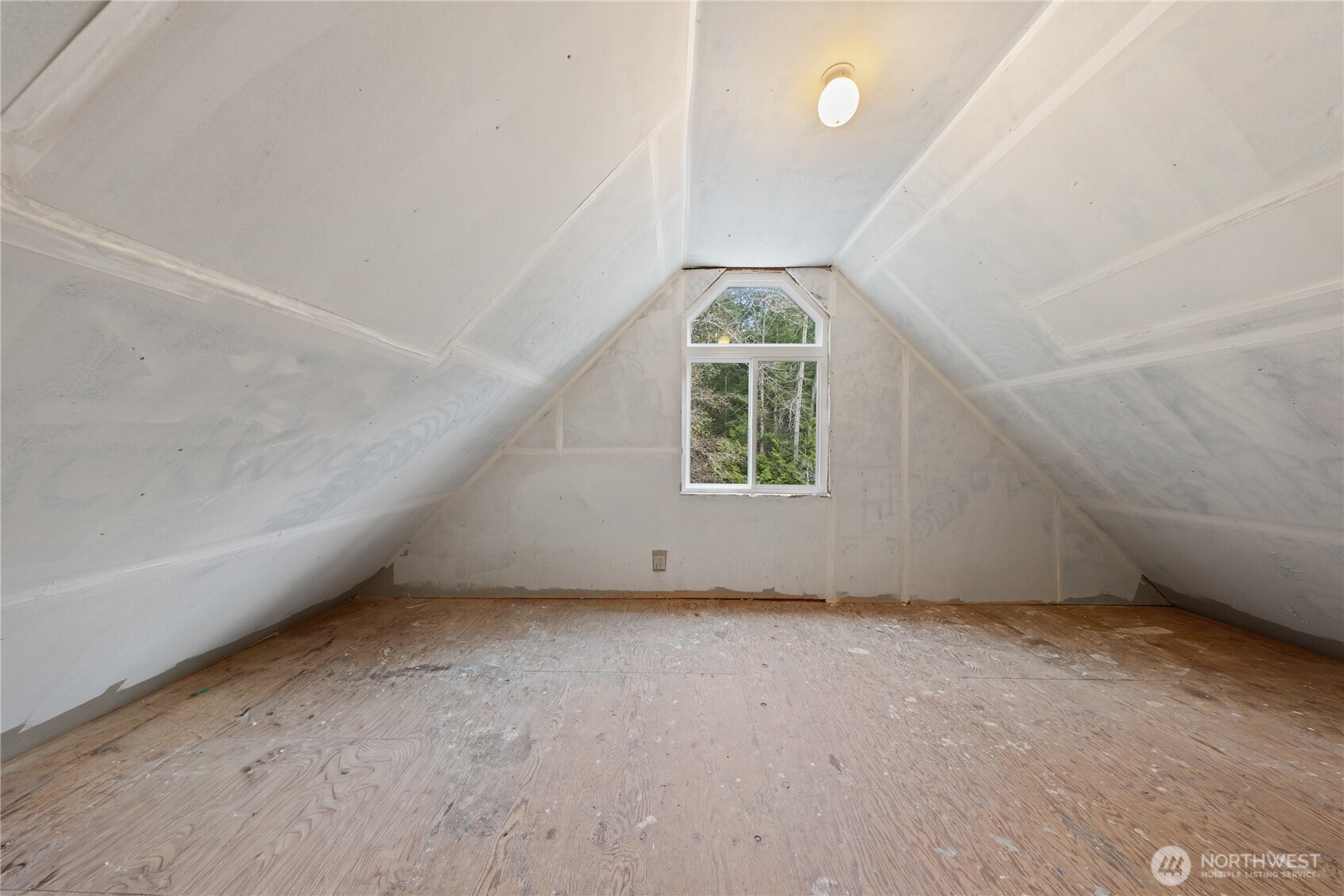 2513 29th Street Anacortes, WA 98221 - Photo 35 of 40