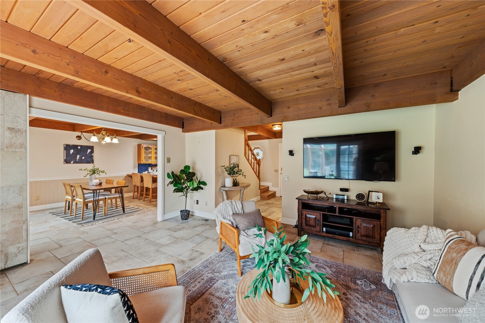 2513 29th Street Anacortes, WA 98221 - Photo 10 of 40