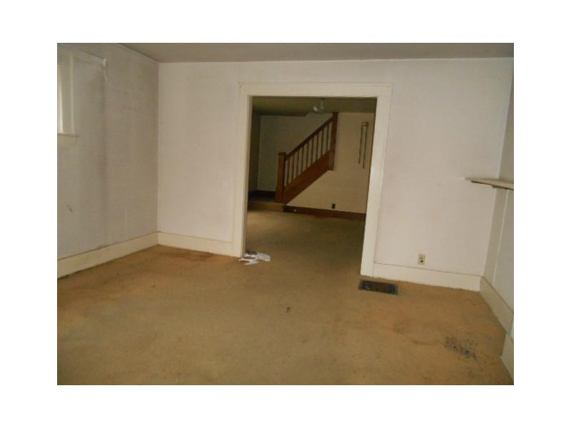 360 East Cecil Street Springfield, OH 45503 - Photo 13 of 20