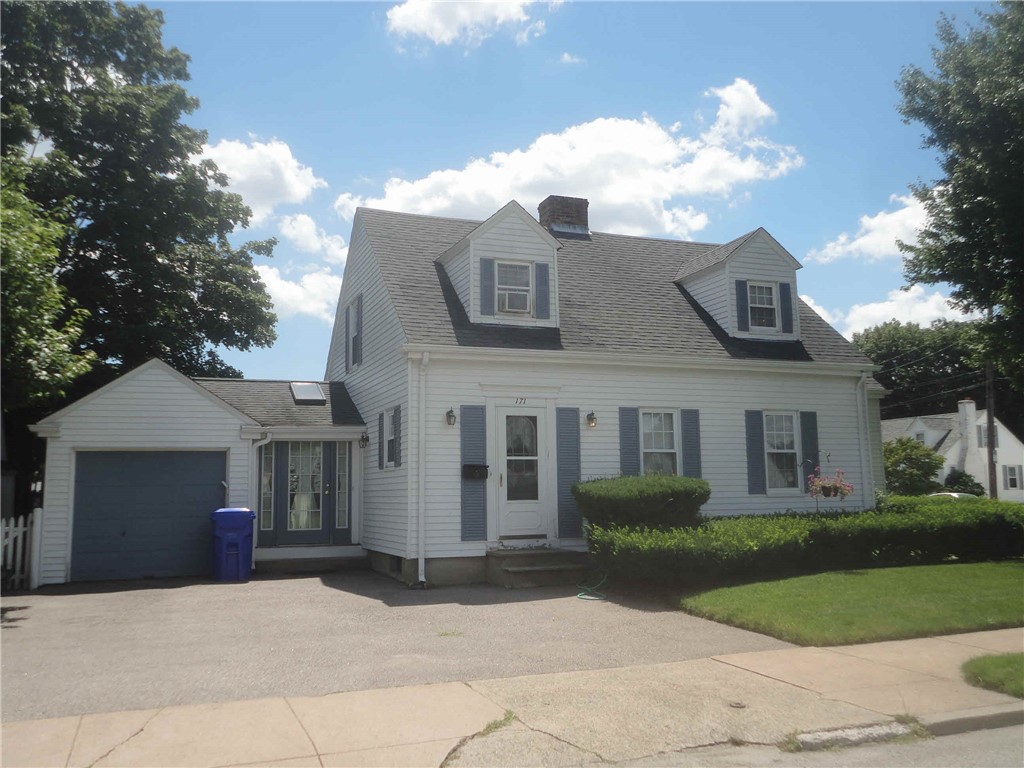 171 Monticello Road Pawtucket, RI 02861 - Photo 1 of 27 Gallery Image 1