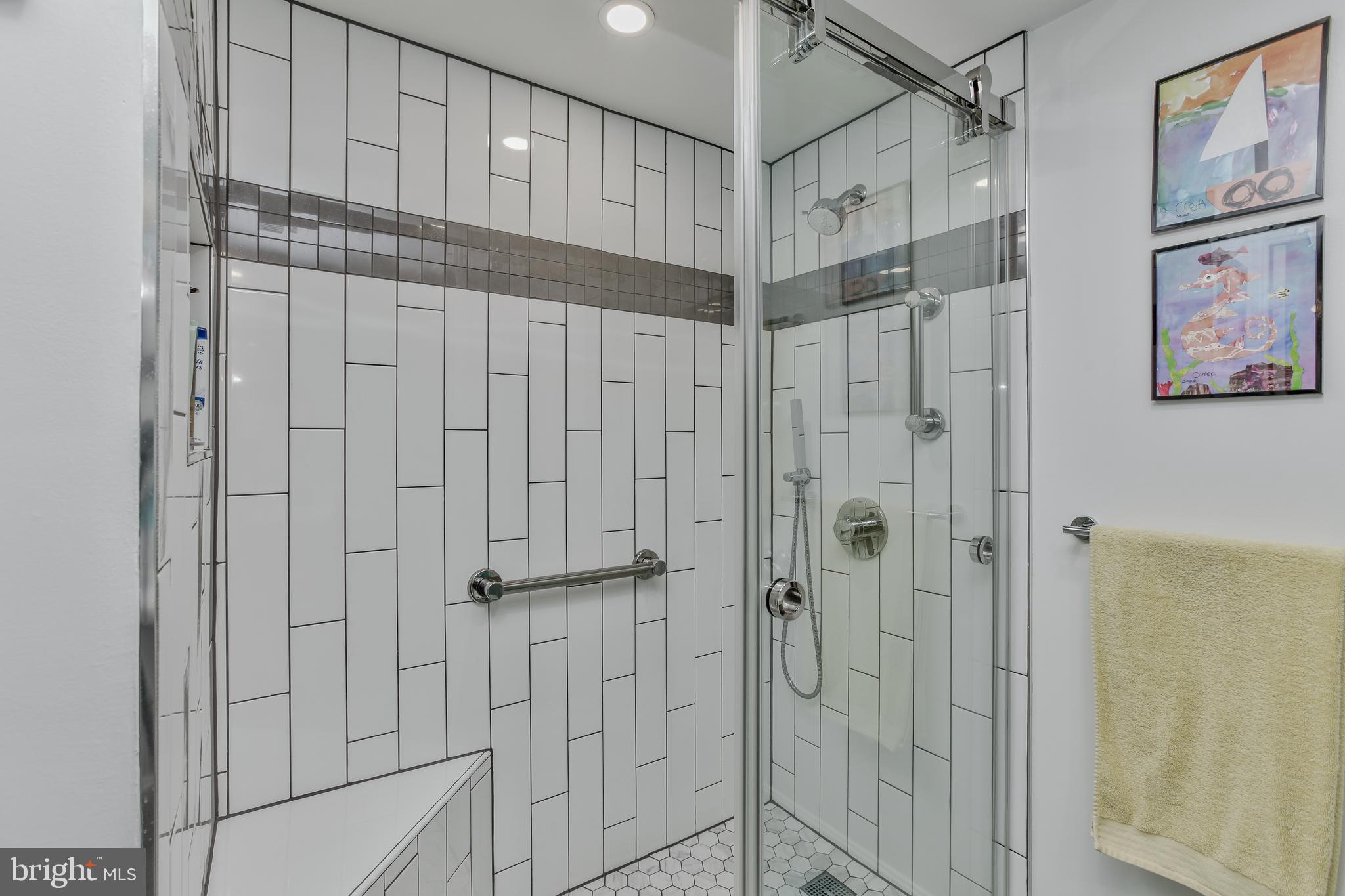 11710 Old Georgetown Road, Unit 422 North Bethesda, MD 20852 - Photo 18 of 28 a bathroom with a shower