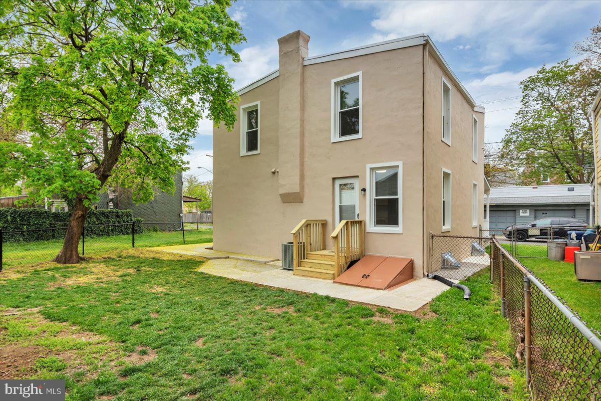 426 Bridge Street Beverly, NJ 08010 - Photo 22 of 28