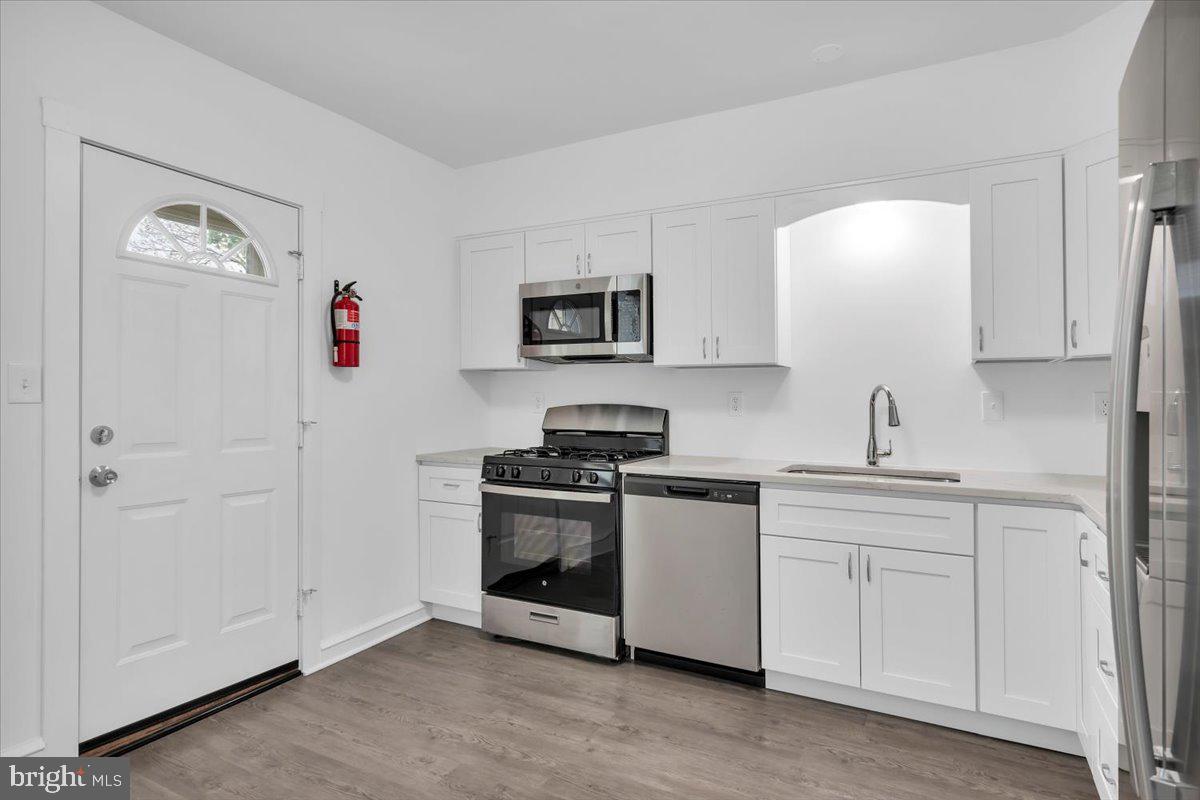 426 Bridge Street Beverly, NJ 08010 - Photo 10 of 28