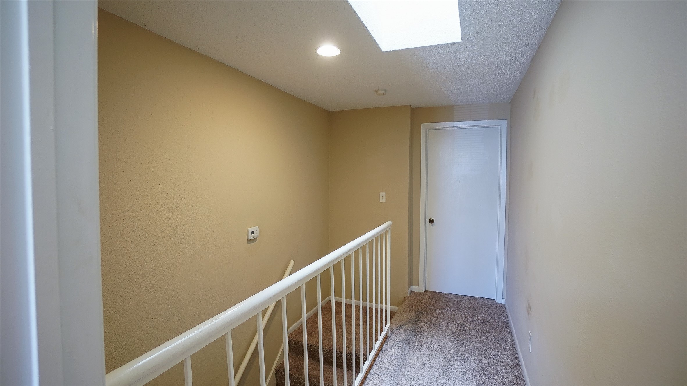 2277 South Kirkwood Road, Unit 507 Houston, TX 77077 - Photo 17 of 34 Stair landing