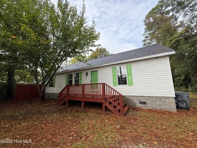 $1,850 | 205 Piver Road, Beaufort, NC 28516