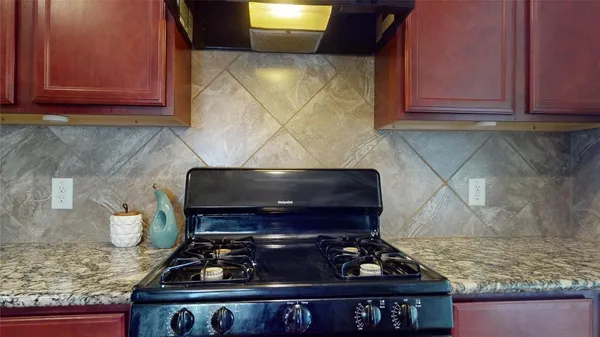 $2,500 | 3202 Cabin Wood Way, Houston, TX 77084