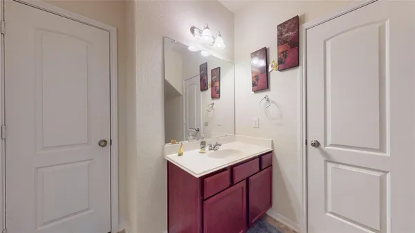 $2,500 | 3202 Cabin Wood Way, Houston, TX 77084