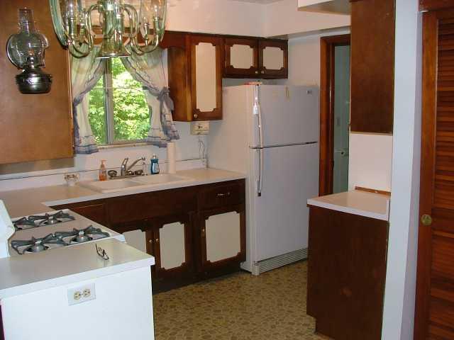 252 Bennington Road Indianapolis, IN 46227 - Photo 3 of 11 Gallery Image 3
