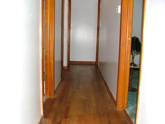252 Bennington Road Indianapolis, IN 46227 - Photo 6 of 11 Gallery Image 6