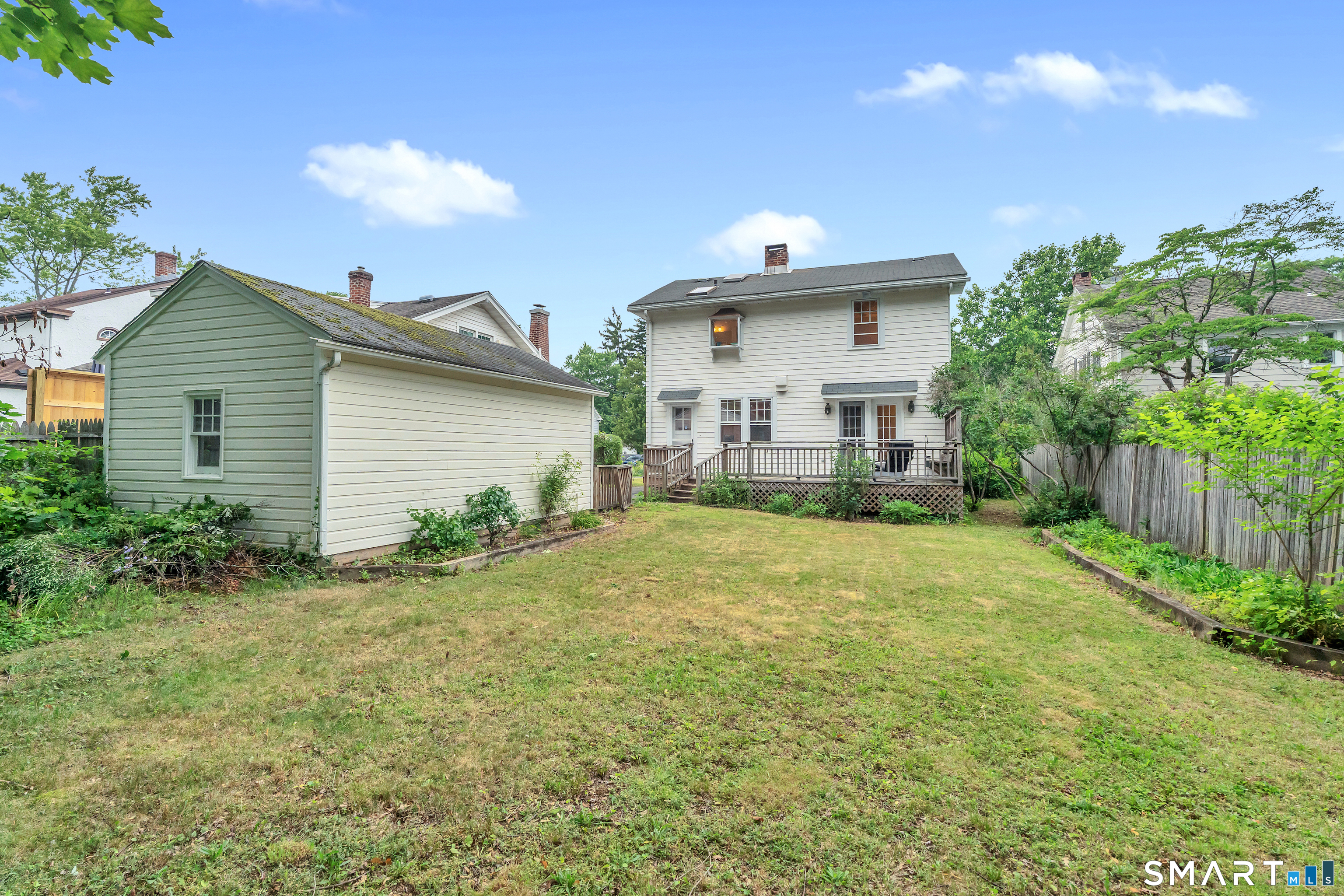 80 Russell Street Hamden, CT 06517 - Photo 25 of 33