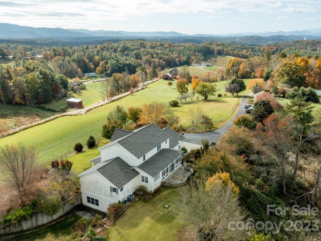 264 Hazel Brook Road Marshall, NC 28753 - Photo 42 of 47 an aerial view of residential houses with outdoor space