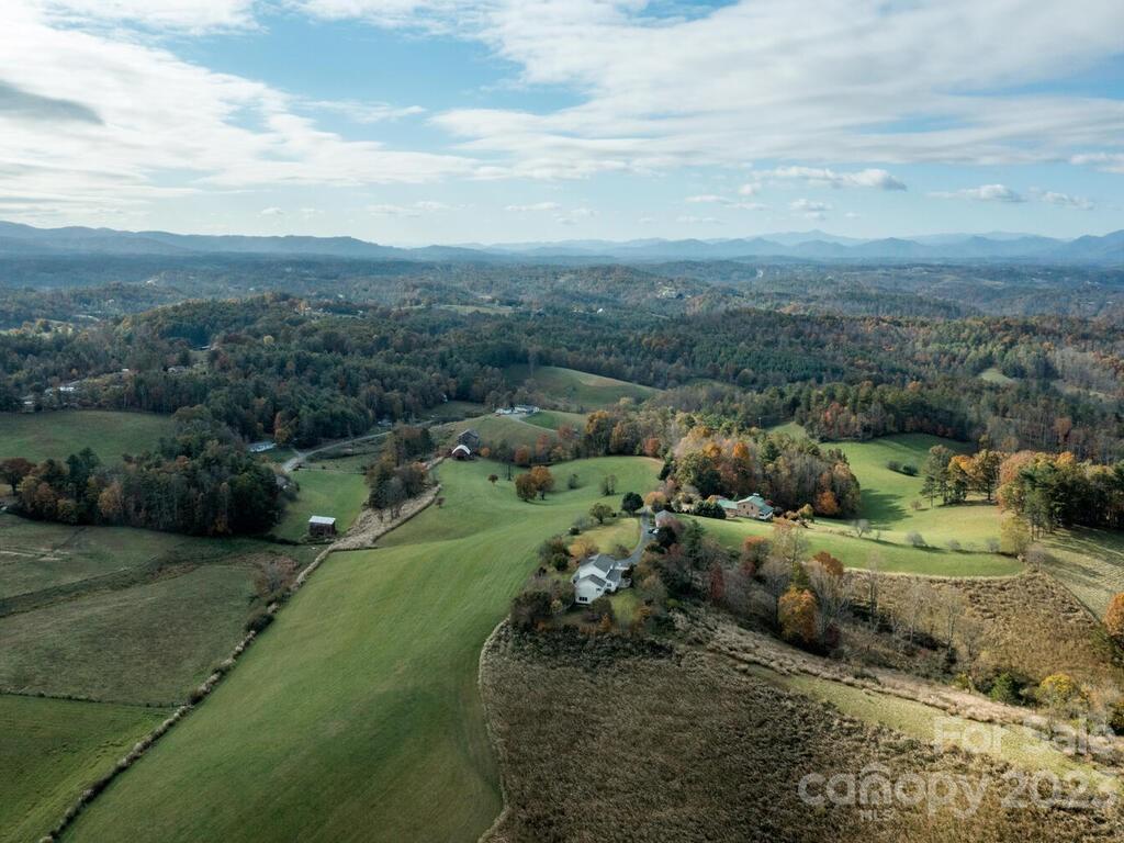 264 Hazel Brook Road Marshall, NC 28753 - Photo 43 of 47 an aerial view of a houses with outdoor space
