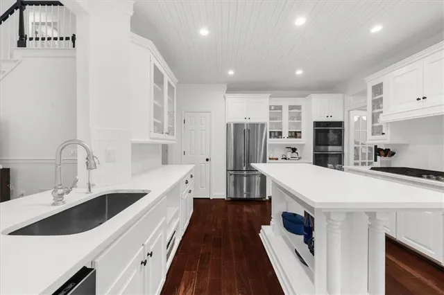 a view of a workspace with furniture