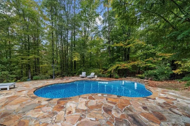 $1,200,000 | 515 Kent Road, Roswell, GA 30075