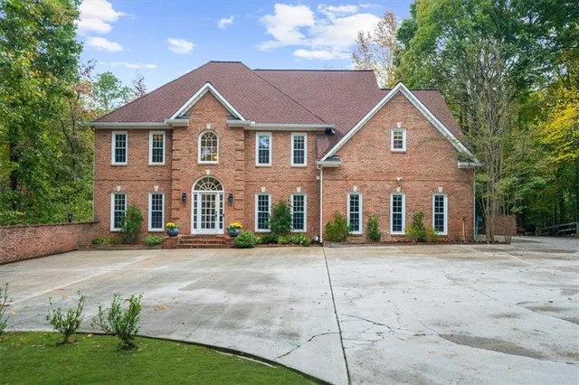 $1,200,000 | 515 Kent Road, Roswell, GA 30075