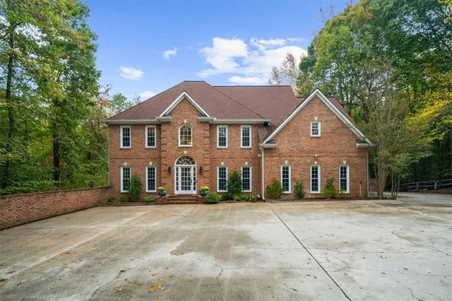 $1,200,000 | 515 Kent Road, Roswell, GA 30075