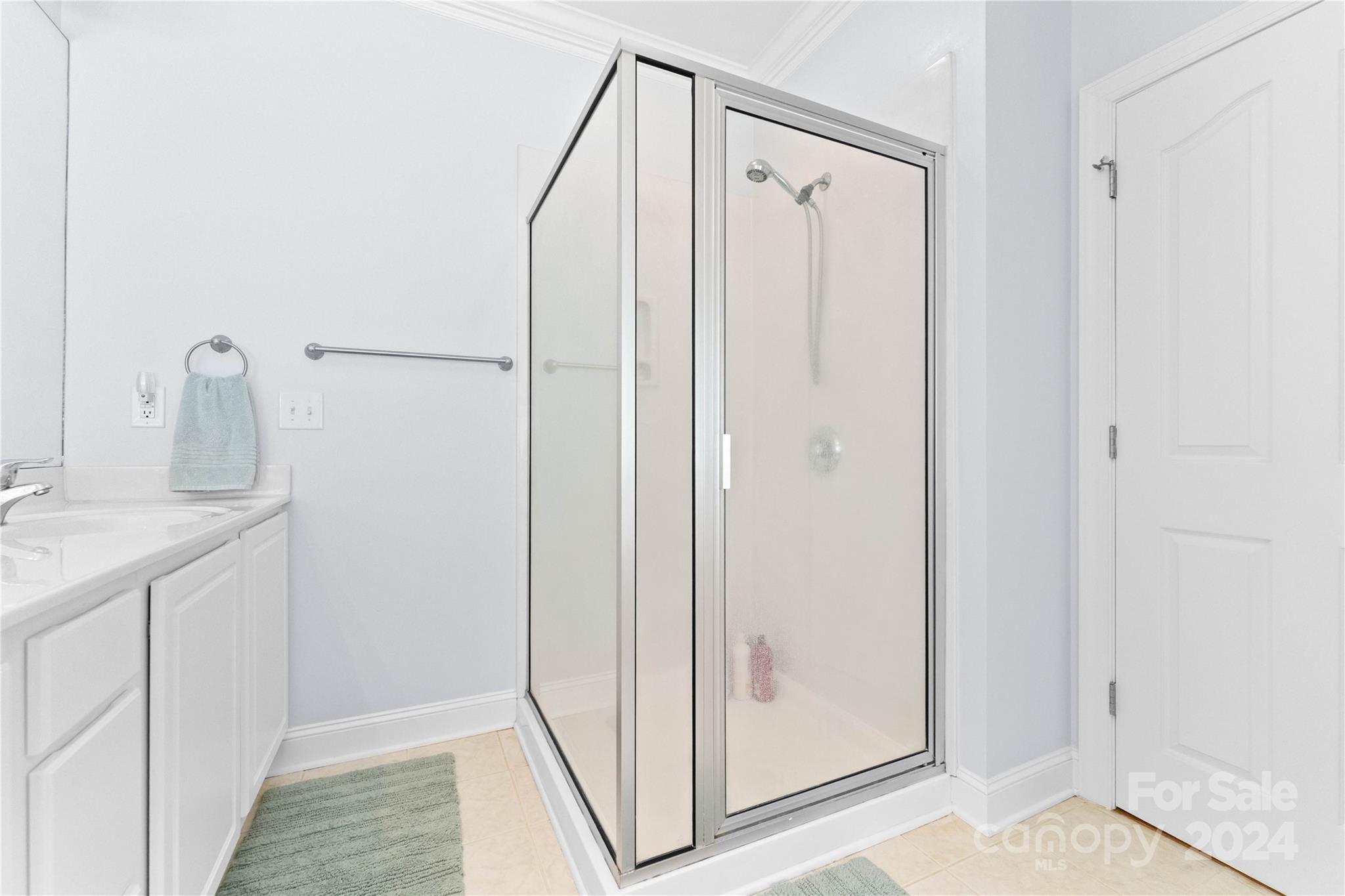 5888 Johnson Road Clover, SC 29710 - Photo 19 of 44 a view of bathroom with shower