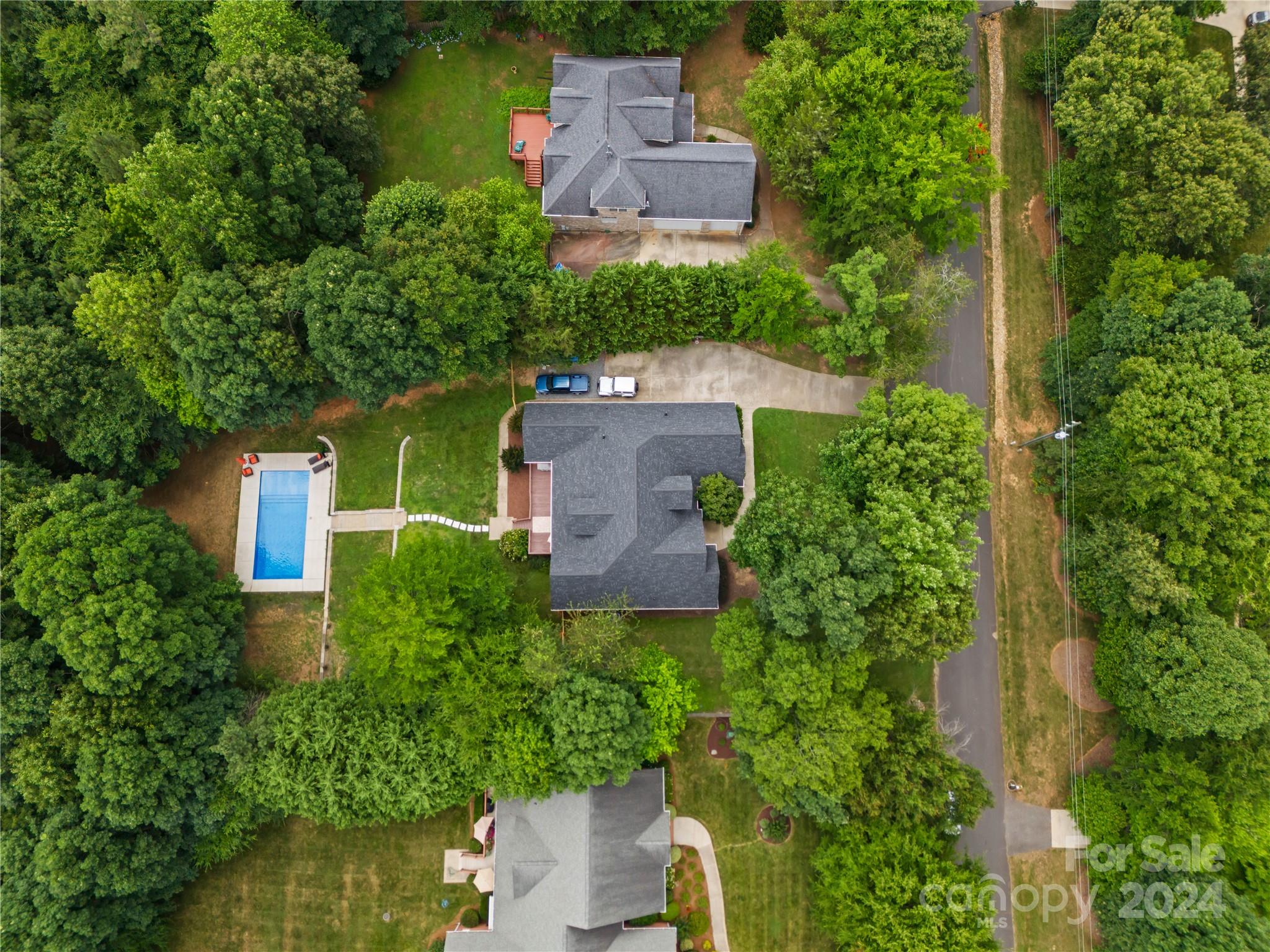 5888 Johnson Road Clover, SC 29710 - Photo 40 of 44 an aerial view of a house with a garden