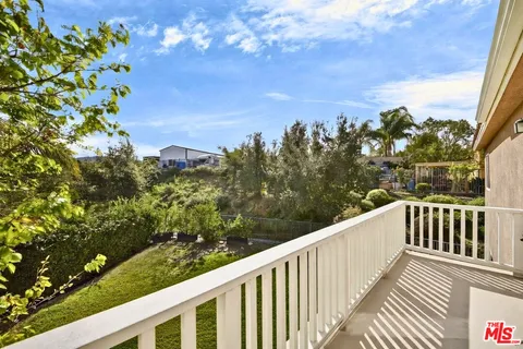 $1,100,000 | 28346 Linda Vista Street, Santa Clarita, CA 91387