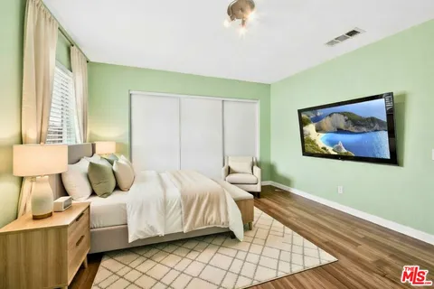 $1,100,000 | 28346 Linda Vista Street, Santa Clarita, CA 91387