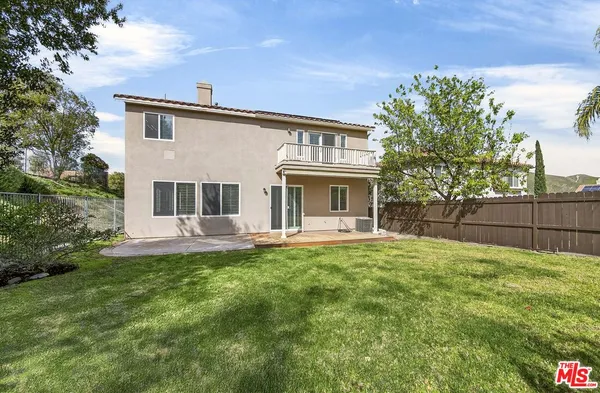 $1,100,000 | 28346 Linda Vista Street, Canyon Country, CA 91387